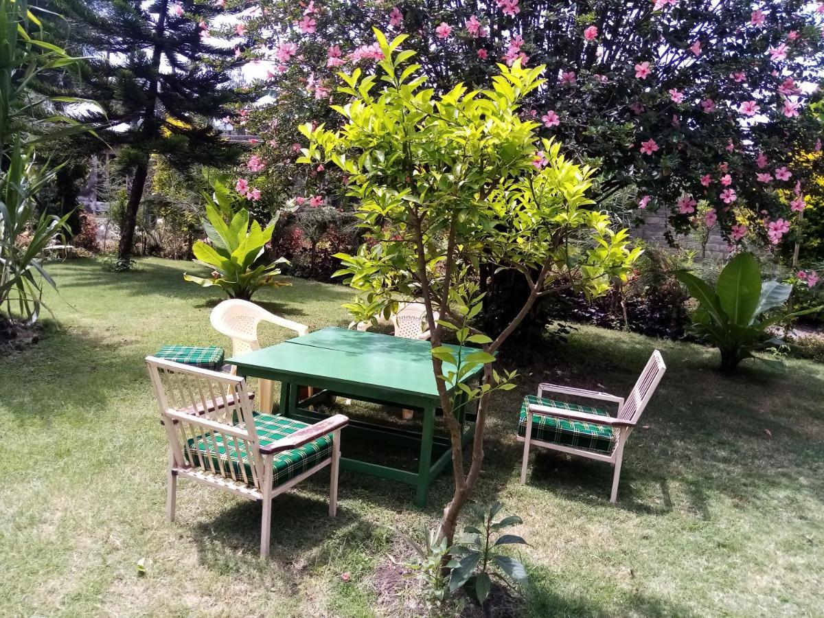 Homebase Gardens Νακούρου Εξωτερικό φωτογραφία