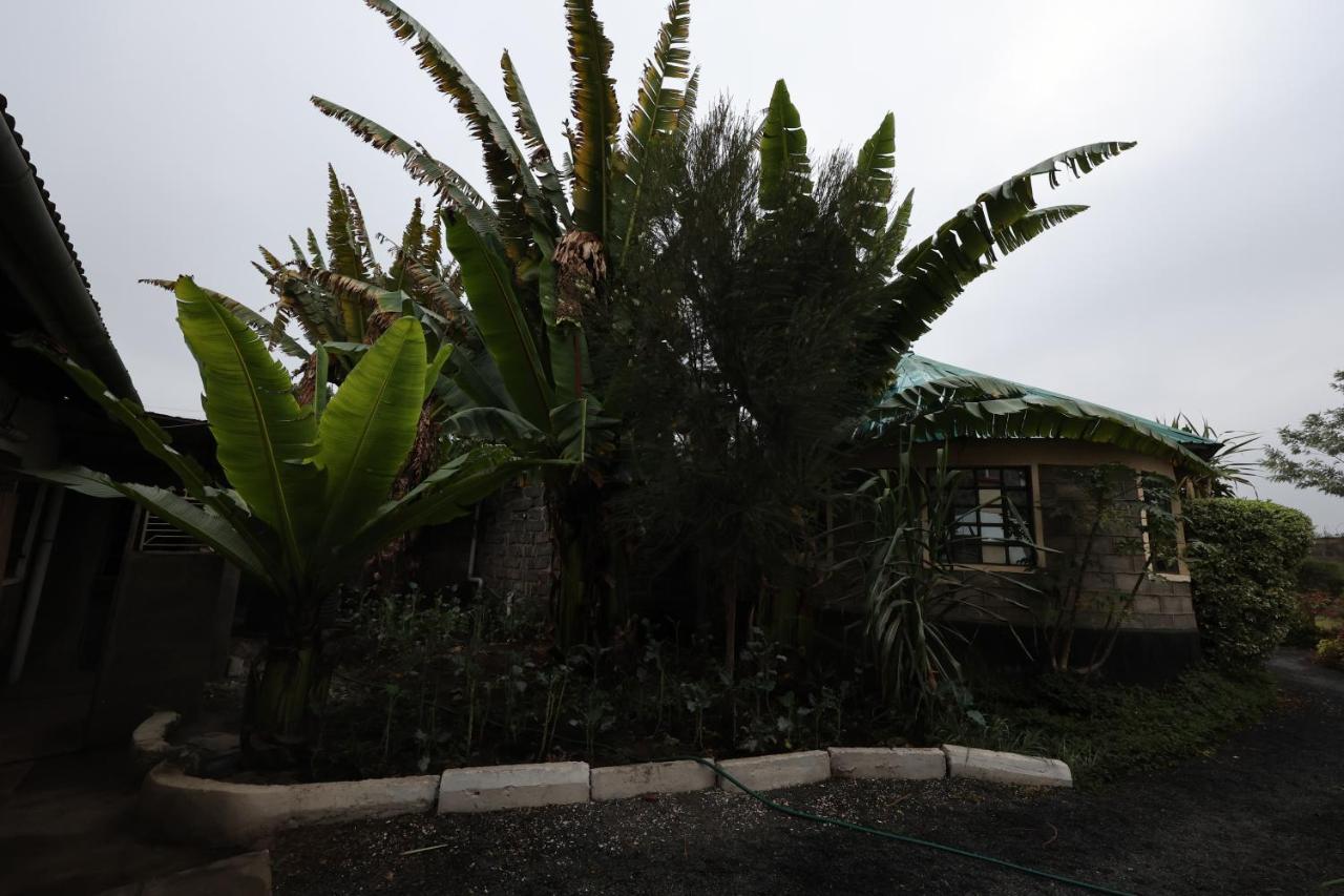 Homebase Gardens Νακούρου Εξωτερικό φωτογραφία