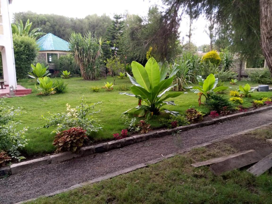 Homebase Gardens Νακούρου Εξωτερικό φωτογραφία